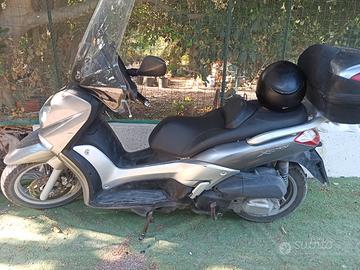 XCITY 250