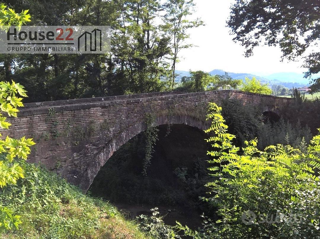 RUSTICO RISTRUTTURATO CON TERRENO A VICCCHIO - FIR - Vista 3