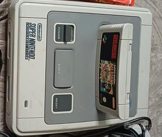 Super Nintendo 16 bit versione PAL 