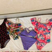 Costumi per ragazza anni 8/9-9/10-Vedi descrizione