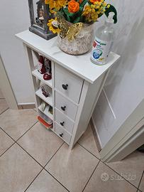 mobiletto bianco in legno 