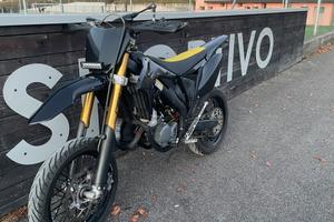 Suzuki valenti sm 50