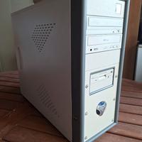 Pc desktop datato