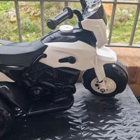 moto elettrica 