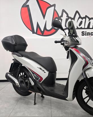 Honda SH 150 SPORT 2016