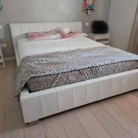 Letto matrimoniale