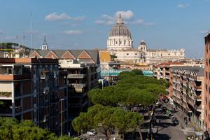 2 LOCALI A ROMA