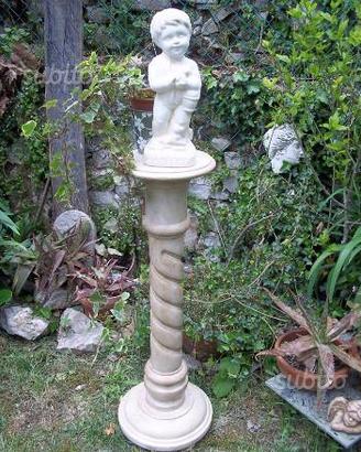 Antica colonna in legno shabby chic