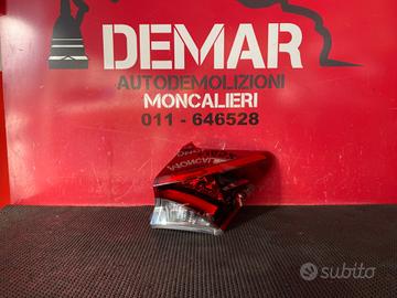 Faro fanale posteriore DX Toyota Auris 2017