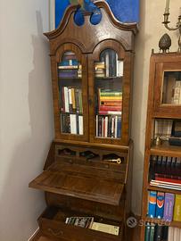 Libreria con ribaltina in noce
