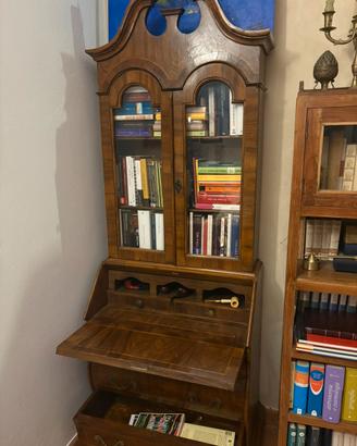 Libreria con ribaltina in noce