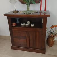 Mobile in legno o porta tv