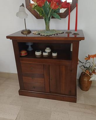 Mobile in legno o porta tv