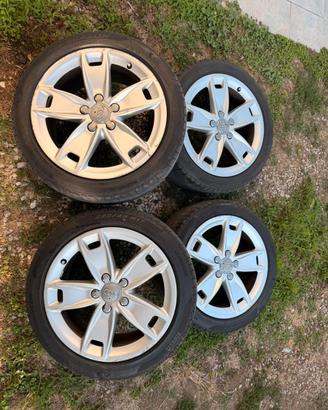 Cerchi audi A3 Originali 17 pollici