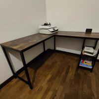 Scrivania ad angolo effetto rustico