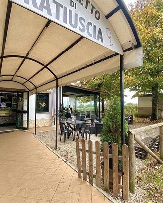 Attività / Licenza di 50 m² con 1 locale a Genazza