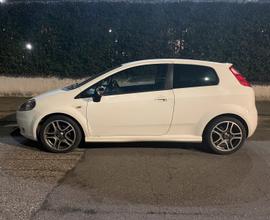 Fiat Grande Punto neopatentati 1.3 multijet 90cv