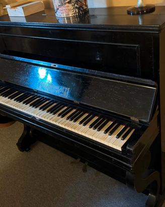 Pianoforte Wilhelm Hedke primi '900