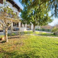 Villa singola con ampio giardino