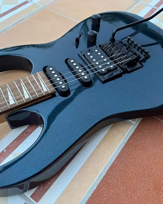 Chitarra Elettrica Soundsation HSS con Floyd Rose