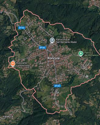 Roncola bilocale arredato con posto auto