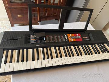 Pianola Yamaha mod. PSR-F51