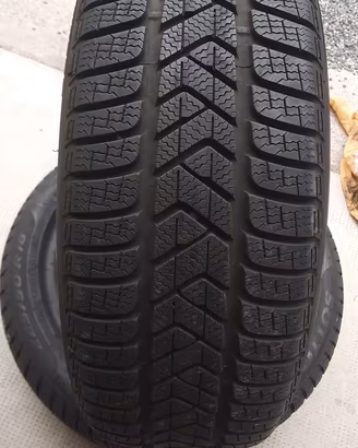 Gomme invernali 225/50/18