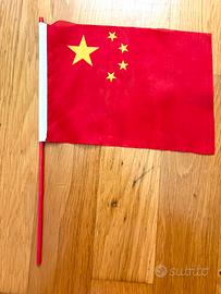 Bandierina della Cina alta 15 centimetri