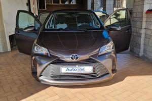 Toyota Yaris 1.5 5 porte 37.400 km Tagliandi