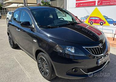 LANCIA Ypsilon 1.0 FireFly 5 porte S&S Hybrid Ec