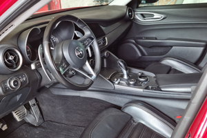 Alfa Romeo Giulia Veloce q4 Benzina