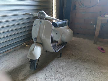 Vespa 125