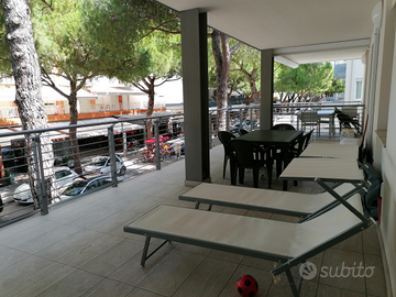 PRIVATO vende bicamere sul corso pedonale