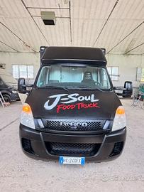 AUTONEGOZIO paninoteca ambulante food truck