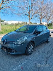 Renault Clio 1.2 75CV GPL 5 porte Costume National