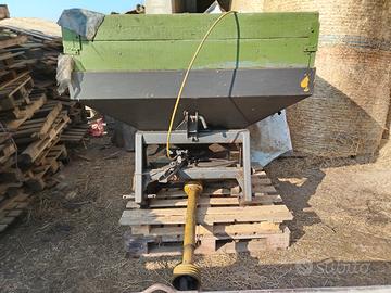 Spandiconcime agrimix