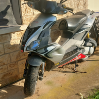 Scooter Aprilia SR