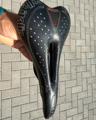 Selle italia c2 gel flow racing
