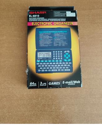 Electronic organizer Sharp EL-6810