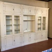 Libreria in legno e laccata