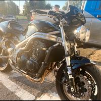 Triumph speed triple 955