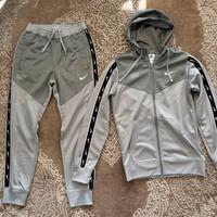 Tuta Nike Completa