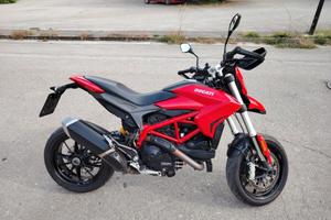 Hypermotard 939
