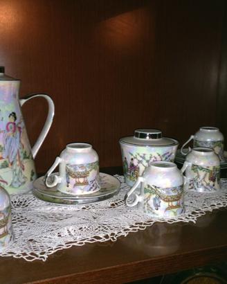 Servizio da Te o Caffe' in Finissima Porcellana
