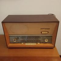 Vecchia radio anni 60