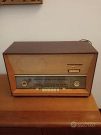 Vecchia radio anni 60
