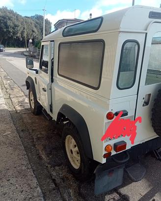 Defender 90