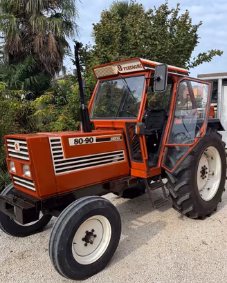 Trattore fiat 80/90