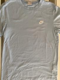 Maglietta Nike celeste