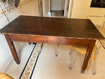 tavolo  rettangolare  rustico in legno di abete